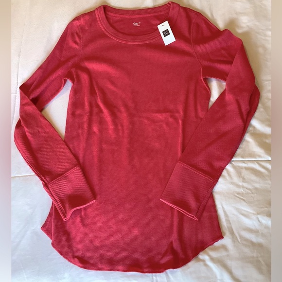 New with tags, Gap M waffle long sleeve T-shirt - Picture 1 of 2